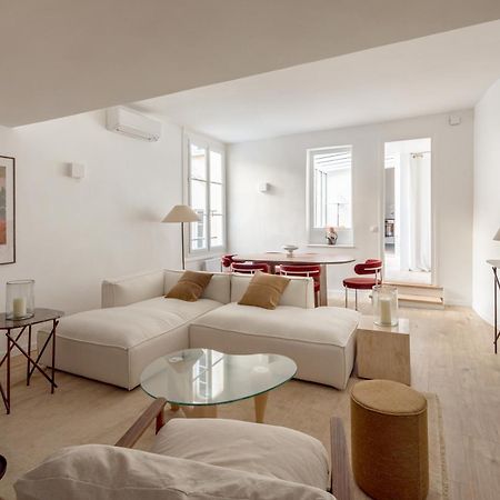 Appartement Luxueux Au Coeur De Saint Germain Des Pres Париж Екстериор снимка